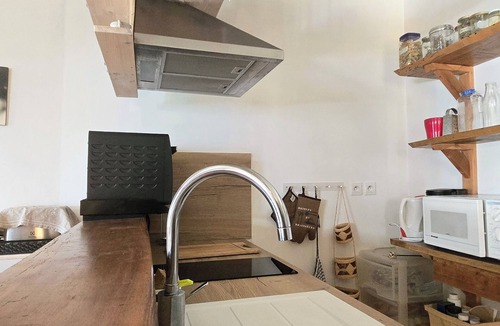 Les Sagnieres Apartment | Cosy gîte, pool and mountain views. Near Serre-Ponçon