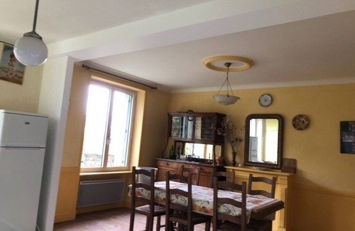 Aubazat Apartment | Cosy house in the heart of nature