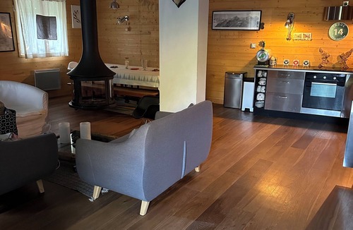 Le Pied du Col House | Cosy mountain house, 4 bedrooms