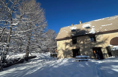 Le Pied du Col House | Cosy mountain house, 4 bedrooms