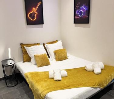 Antony Apartment | Cosy Studio in Antony - Easy Access to Paris
