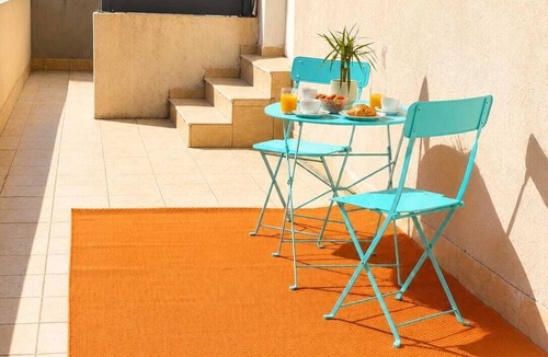 La Capte Apartment | Cosy studio on the seafront, within walking distance of La Capte village and beach