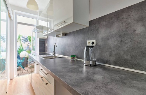9th Arrondissement Apartment | Cosy Studio – Rue des Martyrs, Walking Distance to Montmartre
