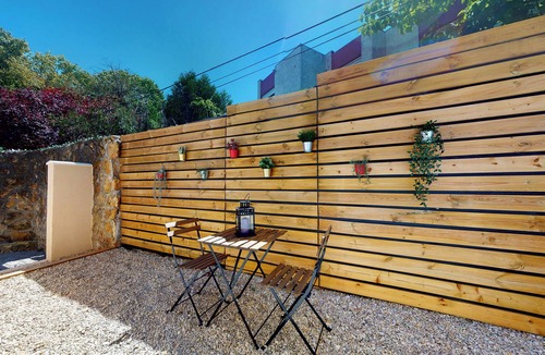 Vitry-sur-Seine Apartment | Cosyholy1 - Small studio near Paris and Orly airport