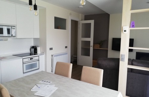 Gavin House | Cotefablo House. Ara accommodation. Gavín (Biescas)