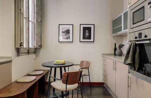 L'Antiga Esquerra de l'Eixample Apartment | Cotoca - 3 bedrooms and balcony in Eixample Dreta