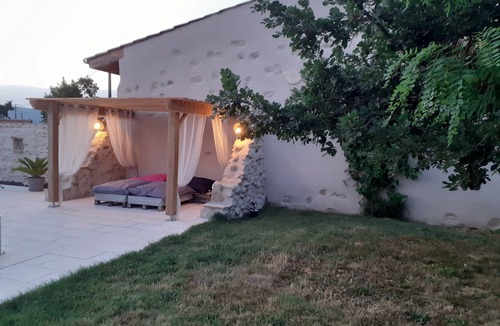 Cleon-d'Andran Cottage | Cottage 4 to 6 people in Drôme Provençale