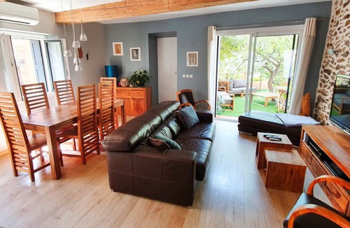 Montesquieu-des-Alberes House | Cottage Le Micocoulier between sea and mountains