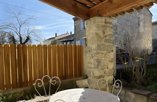 Puy-Saint-Martin House | Cottage 'Gîte 4 Personnes – Drôme Provençale' with Shared Terrace, Wi-Fi and Air Conditioning