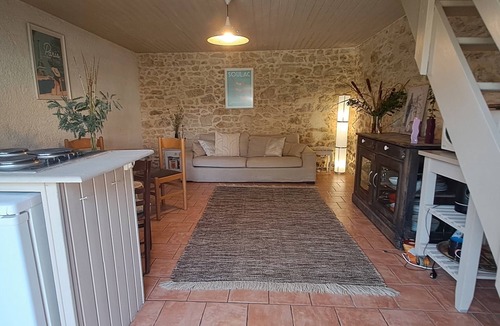 Lesparre-Medoc Cottage | Cottage in the Médoc Near Shops