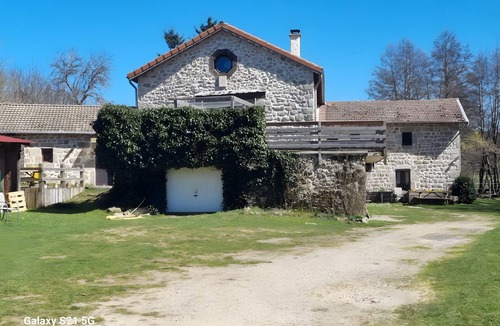 Montregard Cottage | Cottage 'Petit Gite Du Moulin De Gorre' with Private Terrace and Wi-Fi