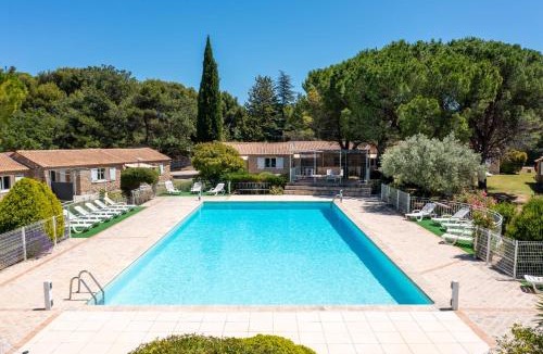 La Roque-sur-Pernes House | Cottage with AC and terrace n10
