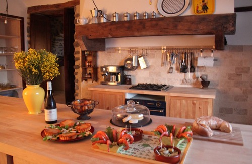 Saint-Laurent-sous-Coiron House | Country tranquility: 400 years old, 6 bedrooms, sleeps 16, pool/sauna/jacuzzi