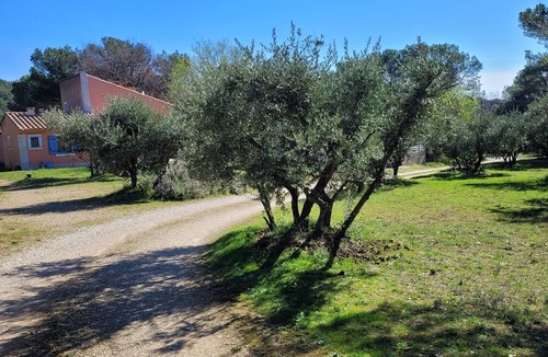 Lauris House | Country house at the foot of the Luberon