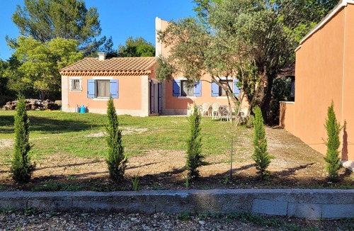 Lauris House | Country house at the foot of the Luberon