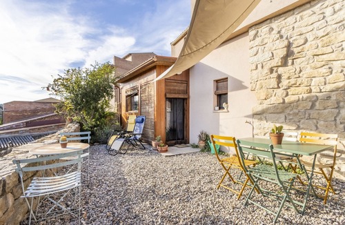 L'Espluga Calba House | Country House 'El Paller De Cal Dominguet' with Private Terrace, Wi-Fi and Air Conditioning