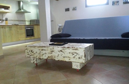 Biel House | Country House 'Las Lezas' with Mountain View, Private Terrace and Wi-Fi