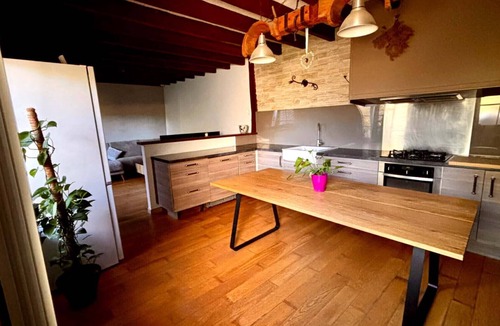 Montsaunes House | Country House "Le Petit Nid Des Templiers" with Private Terrace, Private Garden and Wi-Fi