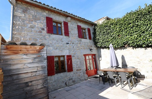 Le Malzieu-Forain House | Country-style house close to shops