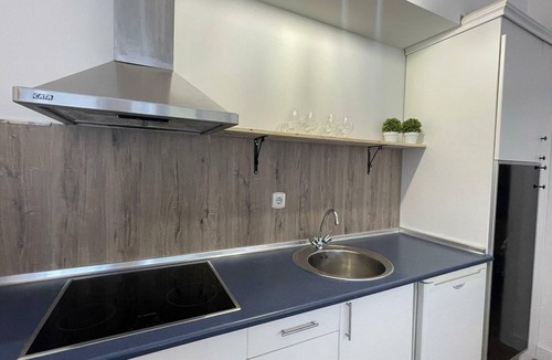 Astun Apartment | Cozy 1BR Apartment in Astun Ski Resort, 4 Guests, Great for Skiing!