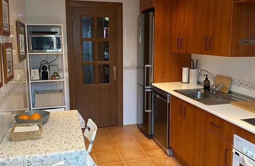 Badaguas Apartment | Cozy 2-Bedroom Apartment with Sofa Bed Near Jaca - Sleeps 6