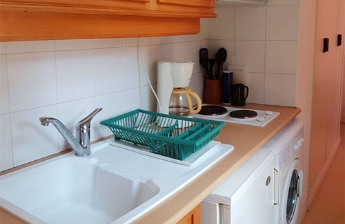 Argeles Plage Apartment | Cozy 2-Bedroom Apartment with Terrace & Parking, 200m from Beach - Argelès-sur-Mer