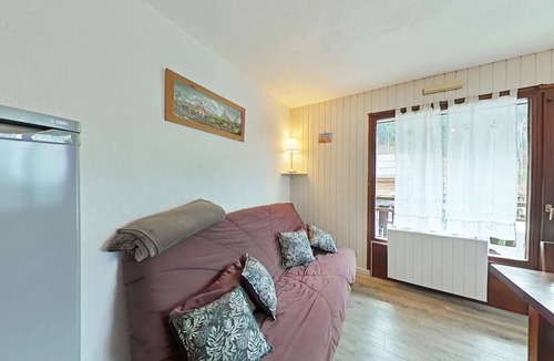 Le Grand-Bornand Apartment | Cozy 2-Room Apartment with Mountain Views, Near Village Center and Ski Trails - Sleeps 4