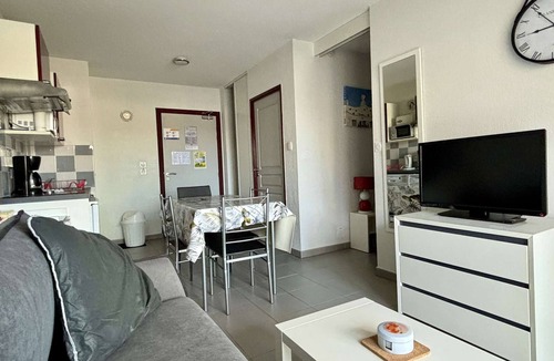Argeles-sur-Mer Apartment | Cozy 2-Room Apartment with Pool, Gym, and Parking Near the Sea