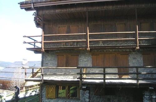 Meribel Apartment | Cozy 2-Room Apartment Near Ski Lifts, Bus Stop & Restaurants - Sleeps 4