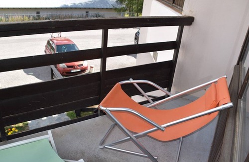 Montgenevre Apartment | Cozy 4-Person Studio in Montgenèvre with Parking & Balcony