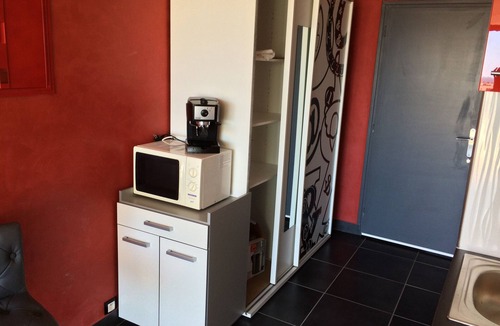 Naturist Village Apartment | cozy and libertine apartment rental in the naturist village Cap d'Agde, sea view