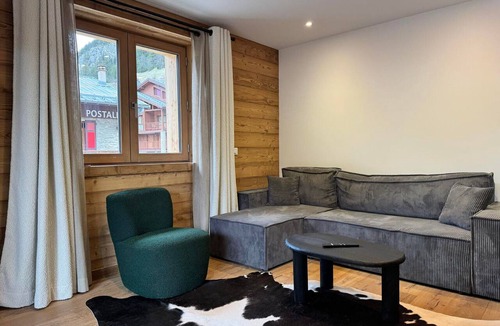 Pralognan-la-Vanoise Apartment | Cozy apartment at the foot of the slopes with private parking