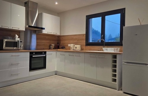 Formigueres Apartment | COZY APARTMENT IN FORMIGUERES, SLEEPS 6–8