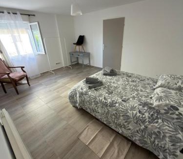 Gargas Apartment | Cozy Apartment Near Roussillon, Gordes & Colorado Provençal