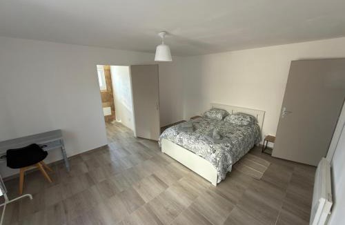 Gargas Apartment | Cozy Apartment Near Roussillon, Gordes & Colorado Provençal