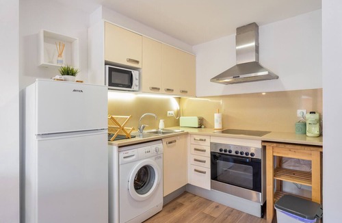 Begur Apartment | Cozy Apartment with Pool in Esclanyà (Begur), Costa Brava
