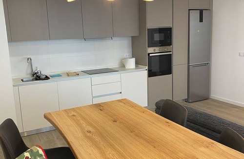 Milagrosa Apartment | Cozy corner, a stone's throw from the center of town