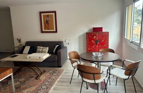Roquebrune-Cap-Martin Apartment | Cozy flat Steps from Monte Carlo Tennis & Beach
