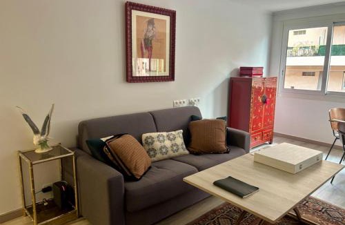 Roquebrune-Cap-Martin Apartment | Cozy flat Steps from Monte Carlo Tennis & Beach