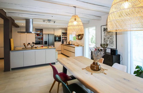 Rochefort-du-Gard House | Cozy home in Rochefort du gard