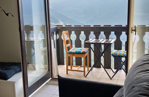 Pla d'Adet Apartment | Cozy, renovated studio, 1,700 m, on the valley side with a beautiful view