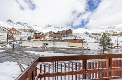 Montgellafrey Apartment | Cozy studio for 4, near chairlift, balcony