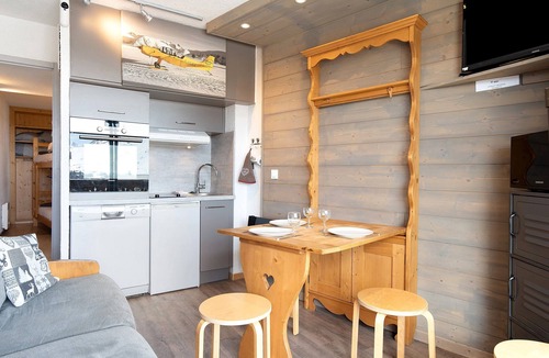 Cognet Apartment | Cozy Ski-In/Ski-Out Studio 26 m² – Alpe d’Huez