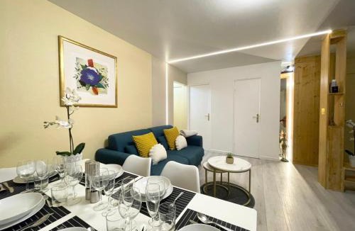 Quartier de la Maison-Blanche Apartment | Cozy & Spacious 3BR Paris Apartment with Balconies Metro 6 Glacière