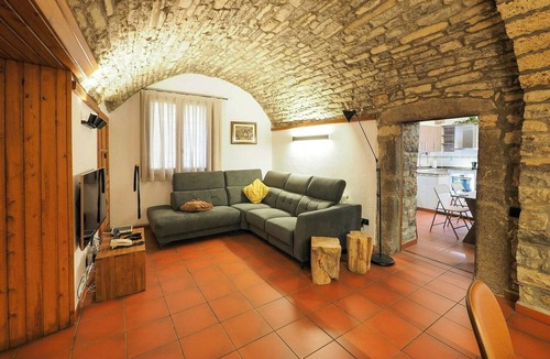 Boltana House | Cozy Stone House in the Aragonese Pyrenees