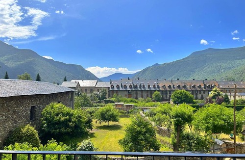 Esterri D'Aneu Apartment | Dúplex amb encant al casc antic d'Esterri i vistes úniques by RURAL D'ÀNEU