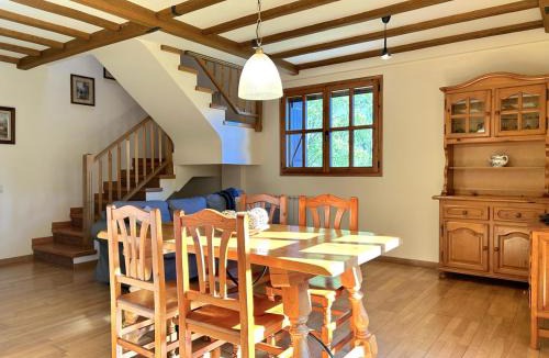 Escalo Apartment | Dúplex familiar i de muntanya a Escaló by RURAL D'ÀNEU