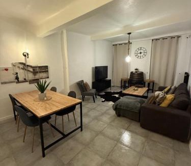 Draguignan Apartment | Dans le Centre Historique