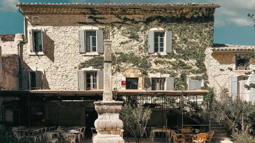 Lussan Hotel | Demeures & Châteaux Hôtel Maison Gramme