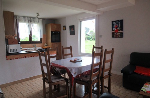Porspoder House | DETACHED HOUSE 100 M2 ON A 936 M2 ENCLOSED PLOT AT THE END OF A CUL-DE-SAC